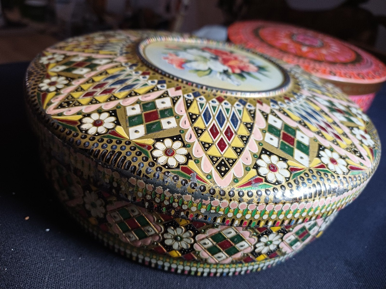 Vintage Kralentrommel met Bloemenpatroon ,koektrommel, Antiek en Kunst, Ophalen of Verzenden