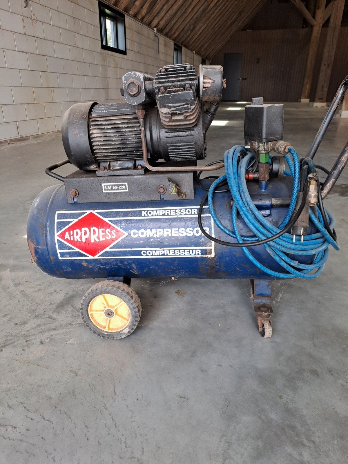 compressor Airpress, 25 tot 100 liter, Ophalen, Gebruikt