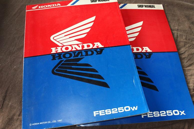 Honda FES250 w 1997 scooter shop manual handboek FES 250, Ophalen of Verzenden, Honda