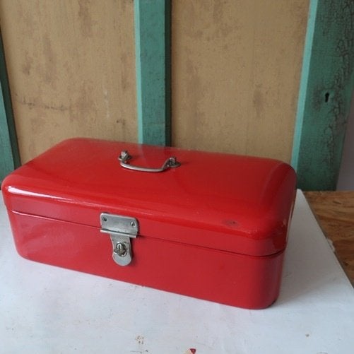 Broodtrommel emaille rood origineel 48 cm trommel brood, Antiek en Kunst, Ophalen of Verzenden