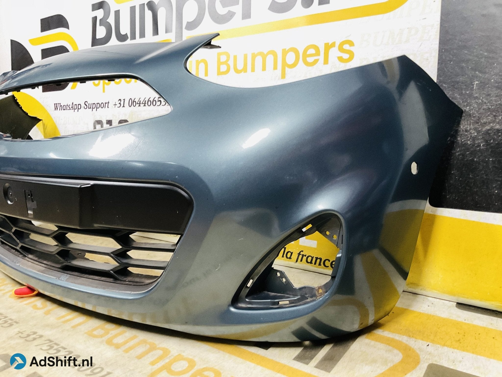 BUMPER Nissan Micra K13 620223HN0A VOORBUMPER 1-G6-12459z, Bumper