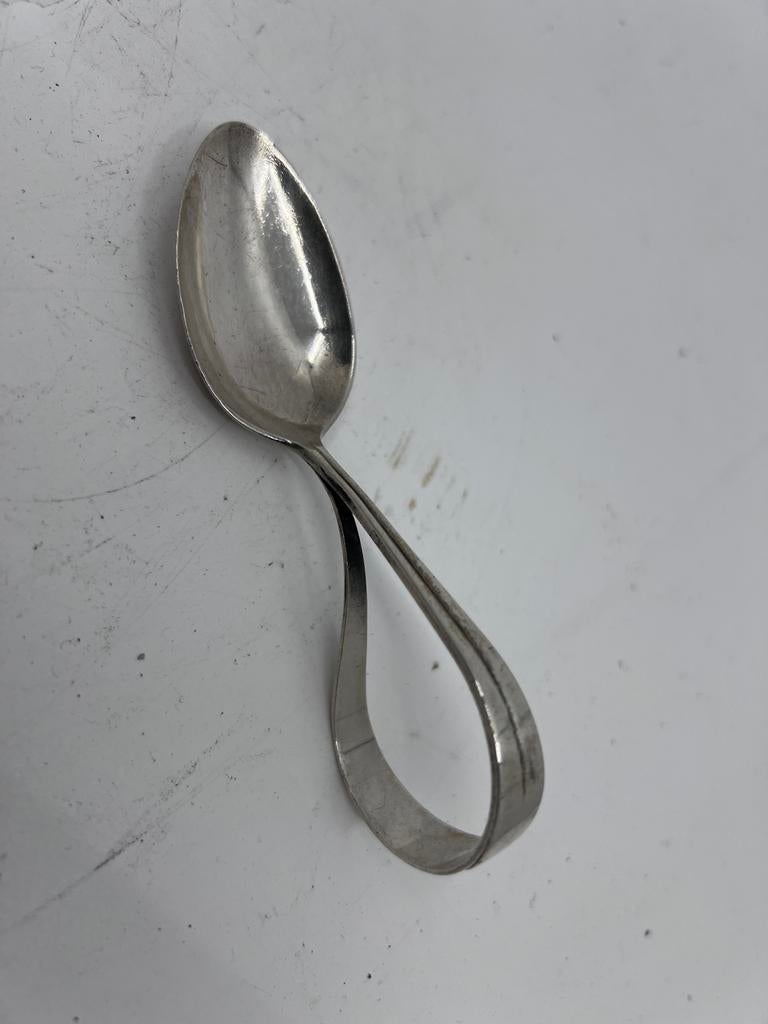 Amuselepel zilver, gekeurd met zwaardje , gemerkt van Kempen, Ophalen of Verzenden, Zilver