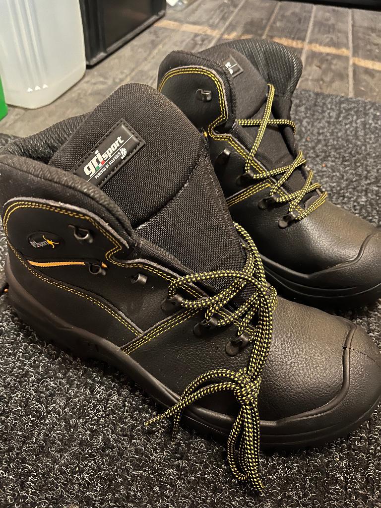 Werkschoenen, Doe-het-zelf en Verbouw, Veiligheidskleding, Ophalen, Nieuw