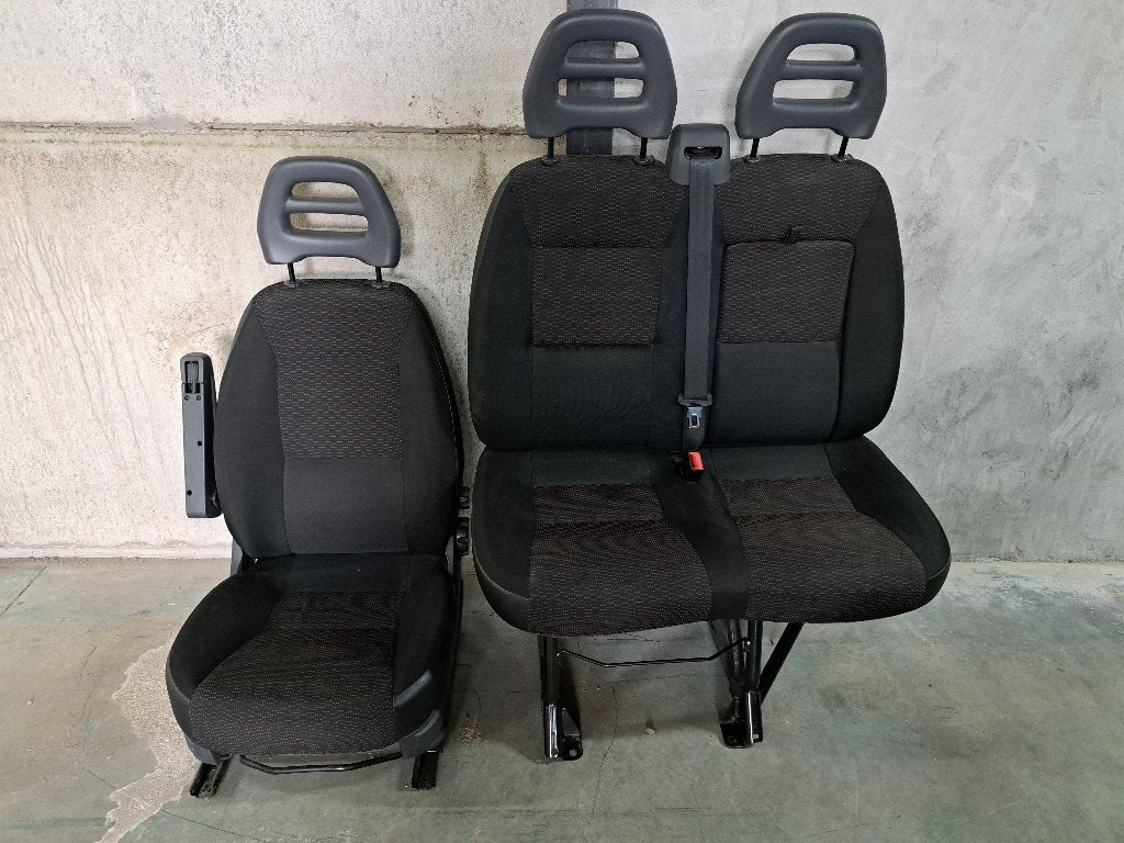 Autostoel + bankje voor Peugeot Boxere, Auto-onderdelen, Interieur en Bekleding, Ophalen, Gebruikt, Peugeot