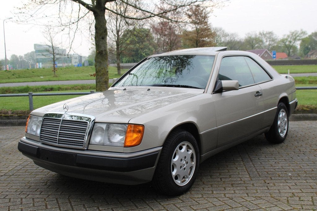 Mercedes-Benz 200-serie 200-500 (W124) 230 CE PRACHTGIE ORIG, Stof, Overige kleuren, 132 pk, Mercedes-Benz