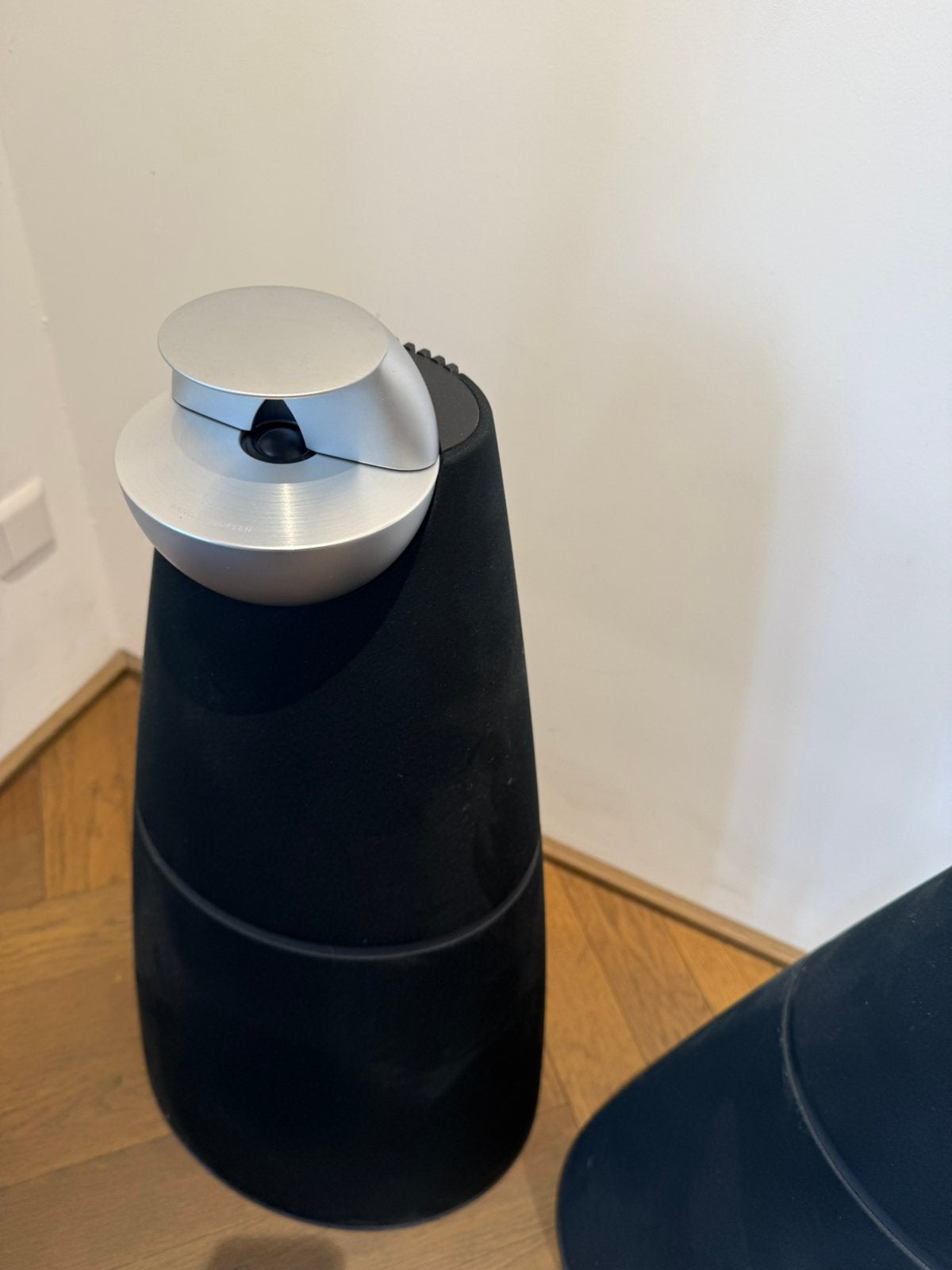 Bang & Olufsen BeoLab 9, Bang & Olufsen, Info@bang-olufsen.dk, Zo goed als nieuw, Bang & Olufsen