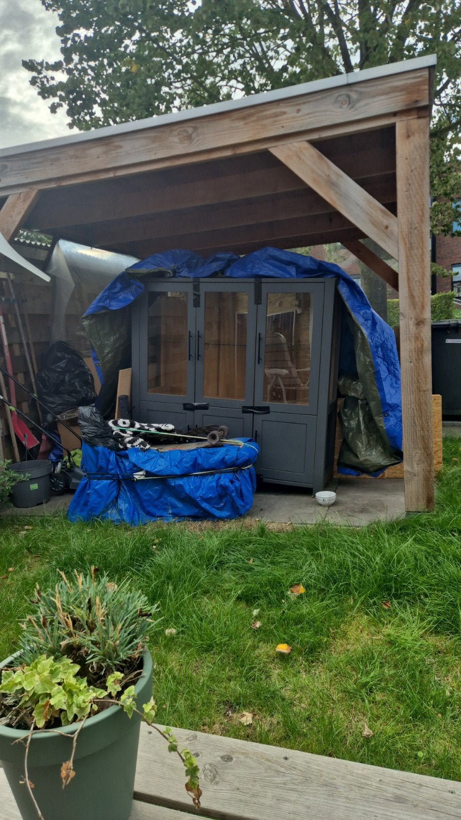 vitrinekast GRATIS af te halen, Huis en Inrichting, Ophalen, Gebruikt, 100 tot 150 cm, 100 tot 150 cm