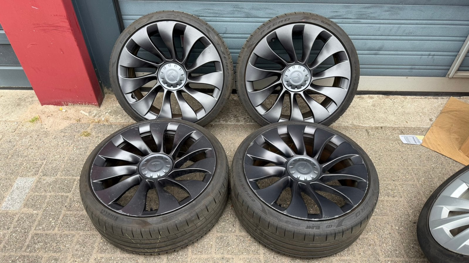 Originele Tesla Model 3 20 inch Performance velgen zomer, Auto-onderdelen, Ophalen, Gebruikt, Velg(en), 235 mm
