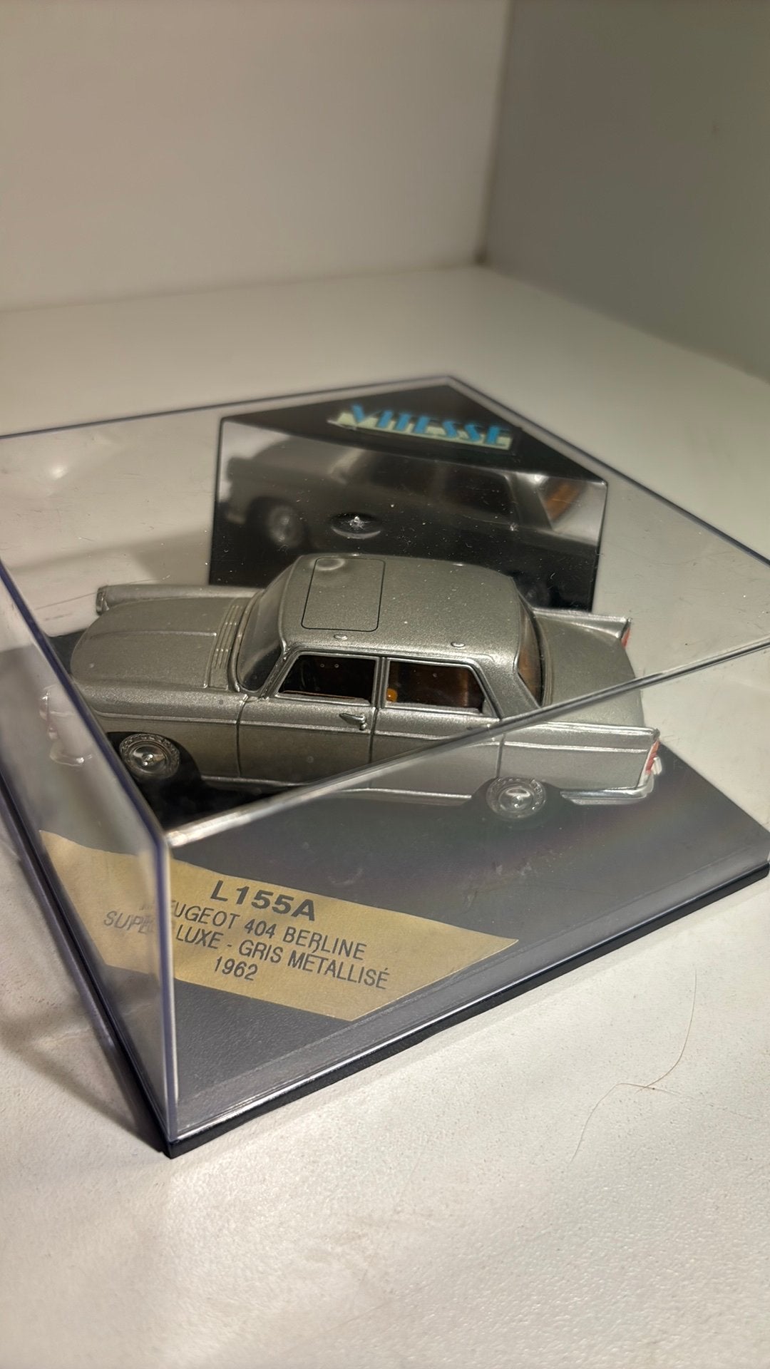 Peugeot 404 berline super luxe 1962 vitesse 1.43, Overige merken, Auto, Ophalen of Verzenden, A