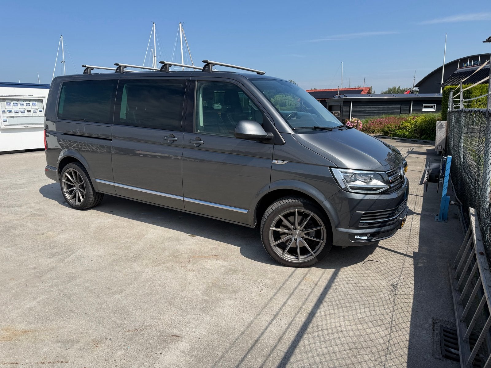 Volkswagen Transporter Kombi 2017, Auto's, Bestelauto's, Automaat, 15 km/l, 2375 kg, Volkswagen