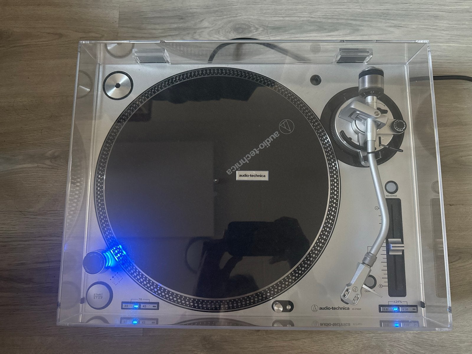 Audio-Technica AT-LP140XP Platenspeler, Pitch-regelaar, Zo goed als nieuw, Platenspeler, Ophalen