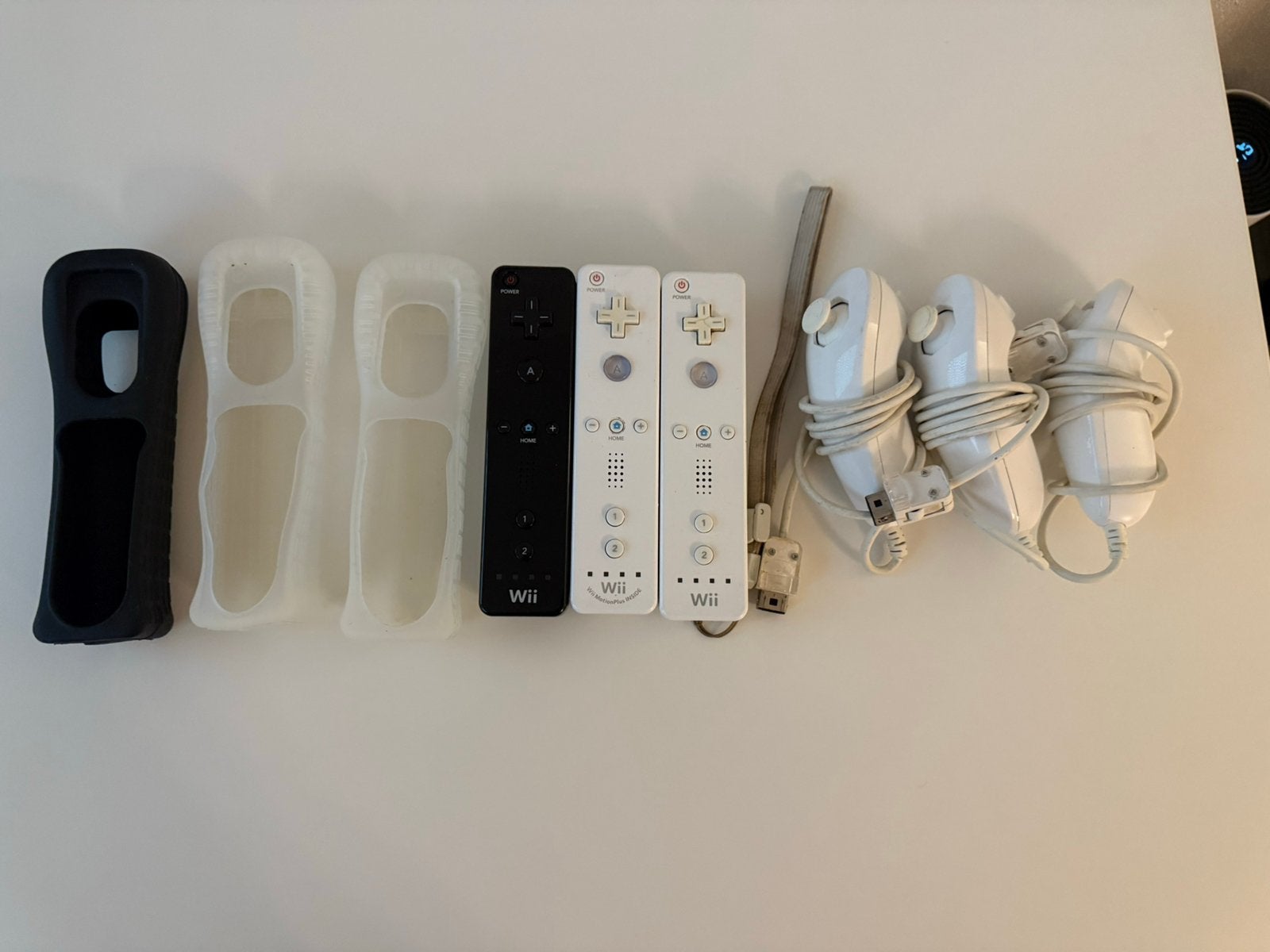 Originele Wii Controllers & Nunchuks (Zie Beschrijving), Ophalen of Verzenden, Zo goed als nieuw, Wii, Wii-mote of Nunchuck