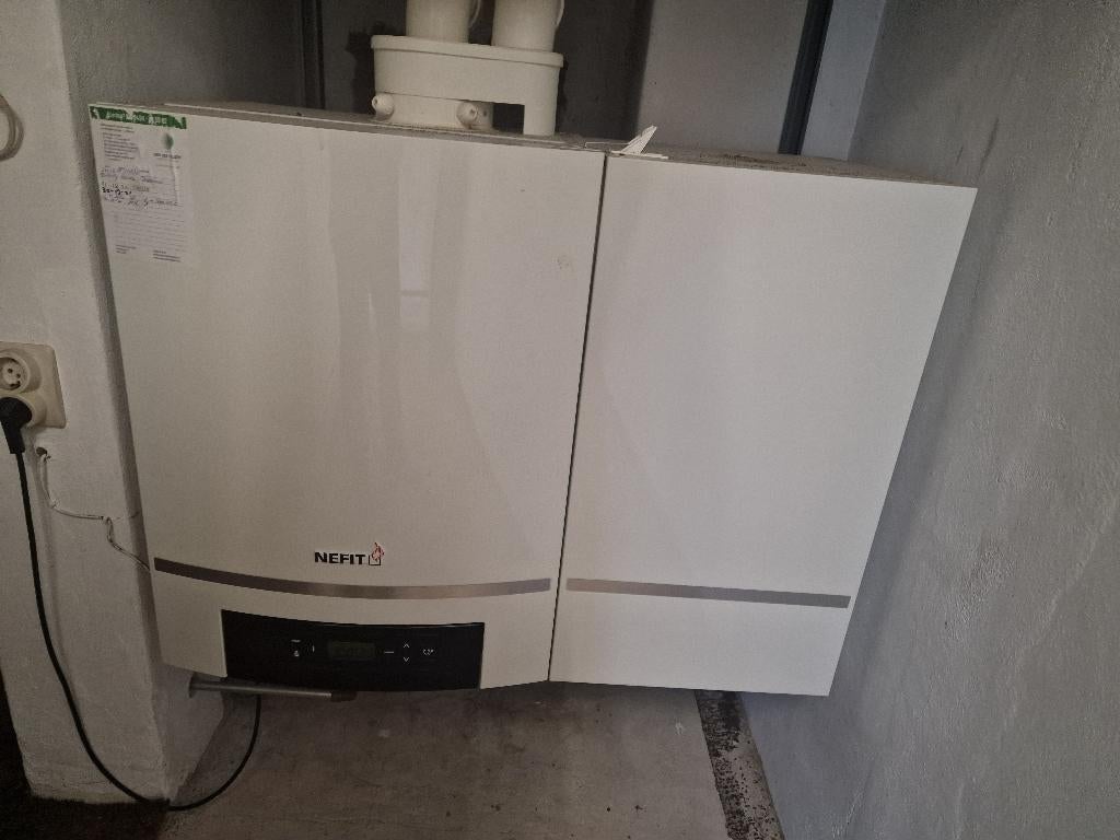 gratis of hoogste bieder Nefit cw6 combiketel en expansievat, Ophalen, 30 tot 80 cm, Gebruikt, Cv-ketel of Combi-ketel
