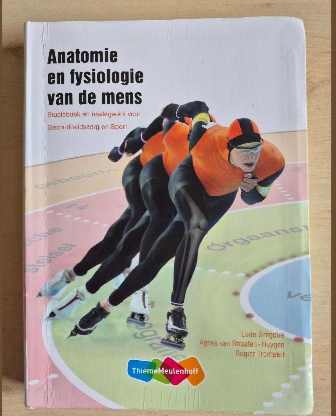 Anatomie en Fysiologie van de mens Ludo Gregoire, Ophalen, Zo goed als nieuw