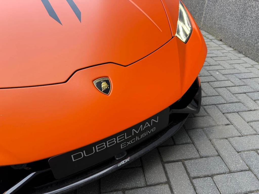 Lamborghini Huracán Performante 5.2 V10 | Lift | Full PPF, Auto's, Automaat, Dealer onderhouden, Zwart, Alcantara