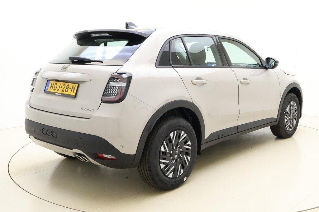 Fiat 600 1.2 Hybrid Urban 136 PK | Navigatie | Keyless | Cli, Auto's, Fiat, 145 pk, Stof, Gebruikt, 1199 cc