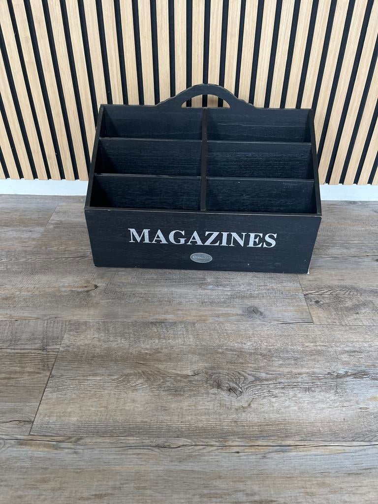 Riverdale Magazinehouder Zwart - Stijlvol en Praktisch, Huis en Inrichting, Woonaccessoires | Krantenbakken en Lectuurbakken, Ophalen