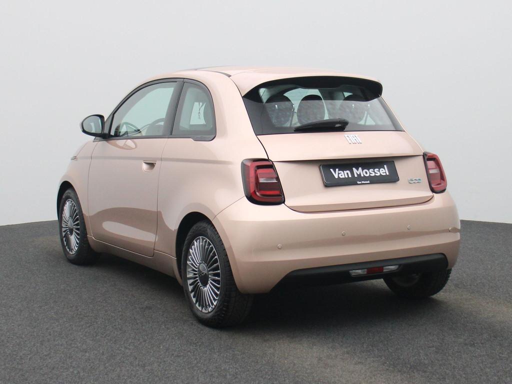Fiat 500 500e 42 kWh Icon | WORDT VERWACHT | PANORAMADAK | P, Auto's, 12 maanden, Stof, Gebruikt, 118 pk