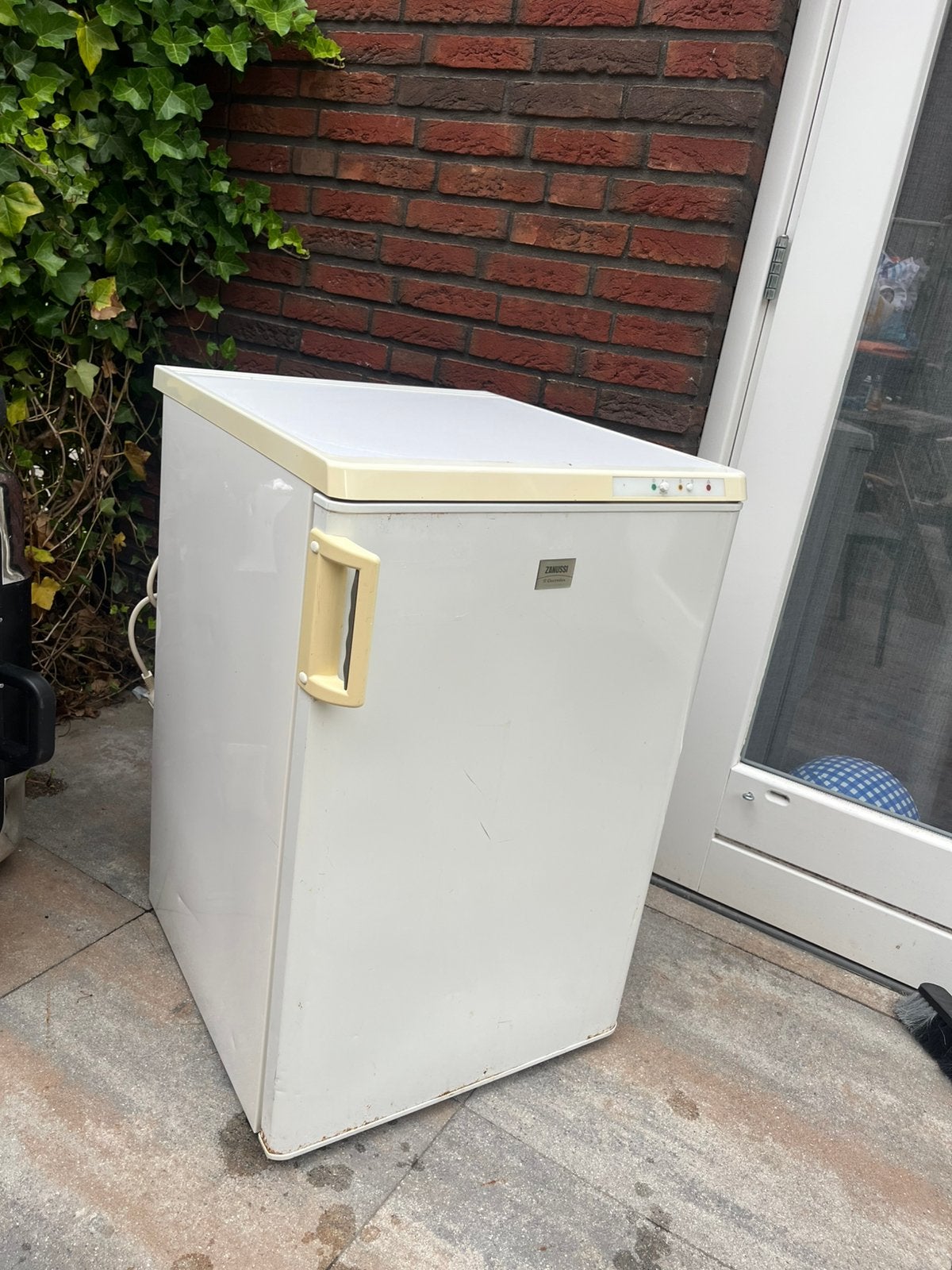 Vriezer, Witgoed en Apparatuur, Vriezers en Diepvrieskisten, Ophalen of Verzenden, Zo goed als nieuw, Minder dan 60 cm