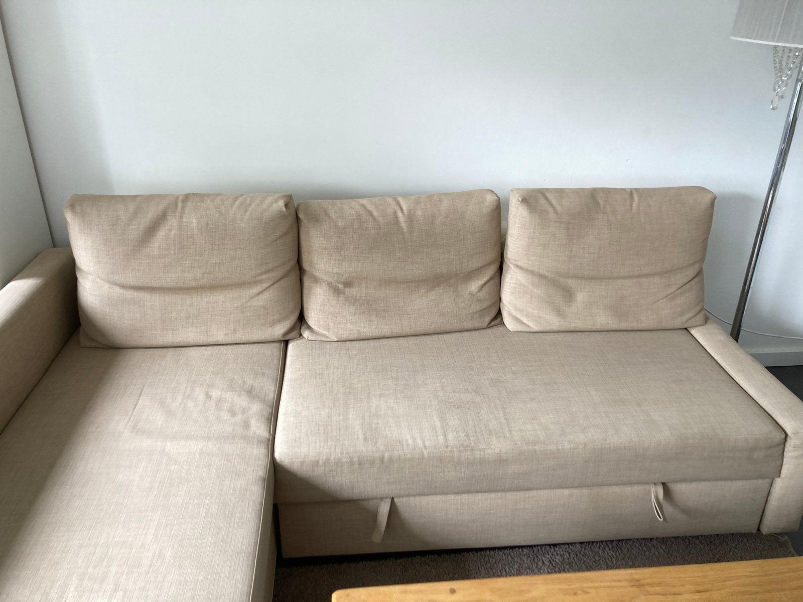 IKEA Friheten Slaapbank / Hoekbank met Opbergruimte – Beige, Huis en Inrichting, Gebruikt, Beige, Tweepersoons, Ophalen of Verzenden