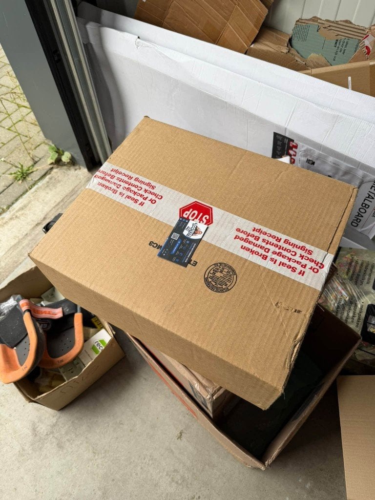 Foto 7 van Pokemon sealed partij verkoop packs kaarten etb boosterbox