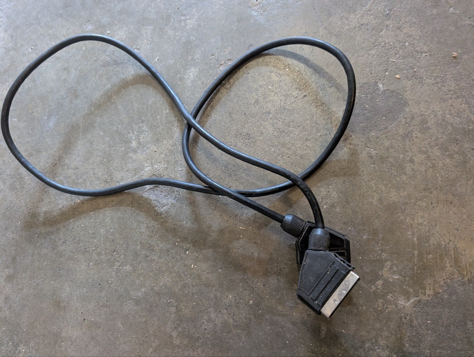 Scartkabel - Zwart - Gebruikt, Audio, Tv en Foto, Audiokabels en Televisiekabels, Ophalen of Verzenden, Gebruikt, Minder dan 2 meter