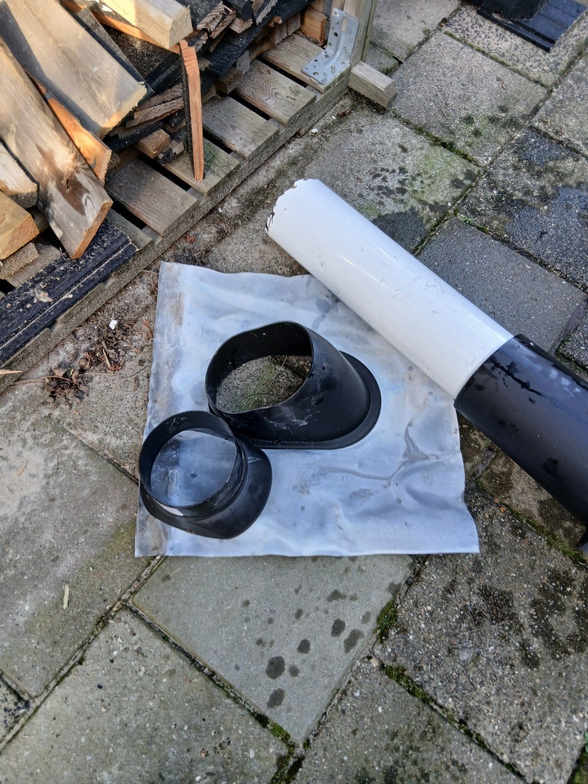 tk dakdoorvoer met lodenslap voor hellend dak, Ophalen, Pvc, Nieuw, Minder dan 2 meter