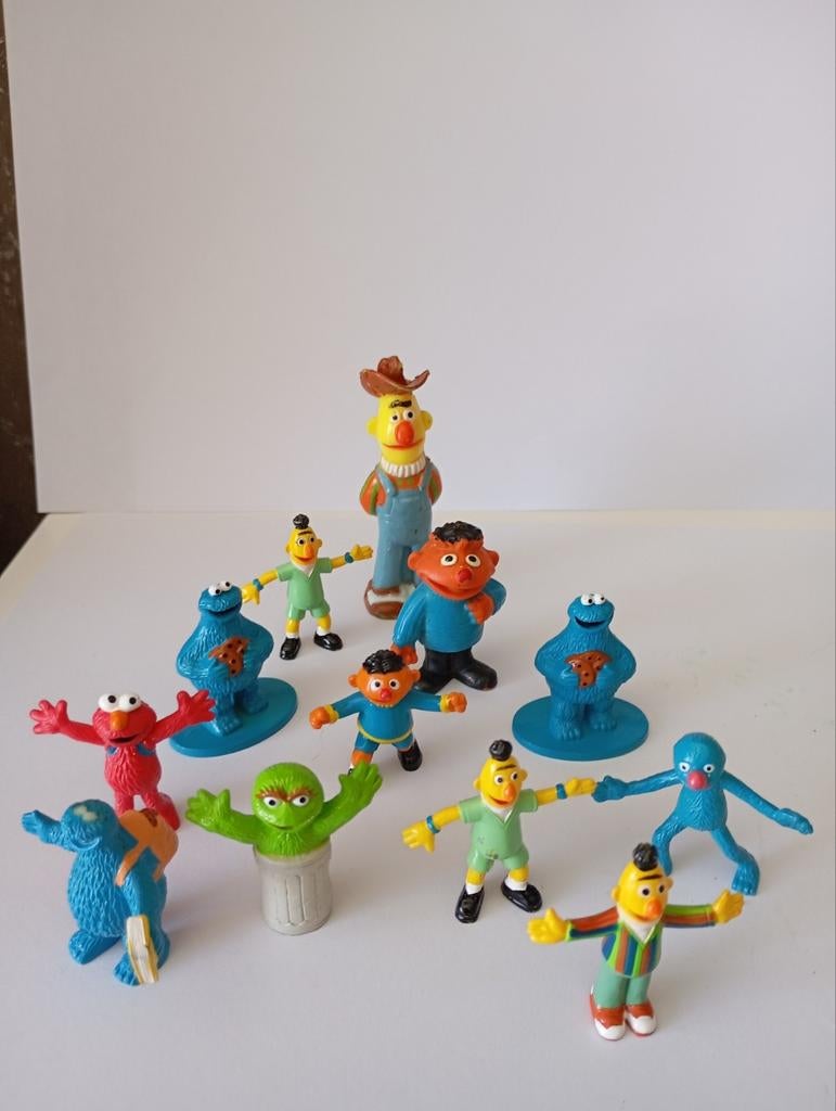 12 SESAMSTRAAT POPPETJES NU ALLES 5€ ZIE FOTO,S., Verzamelen, Ophalen of Verzenden
