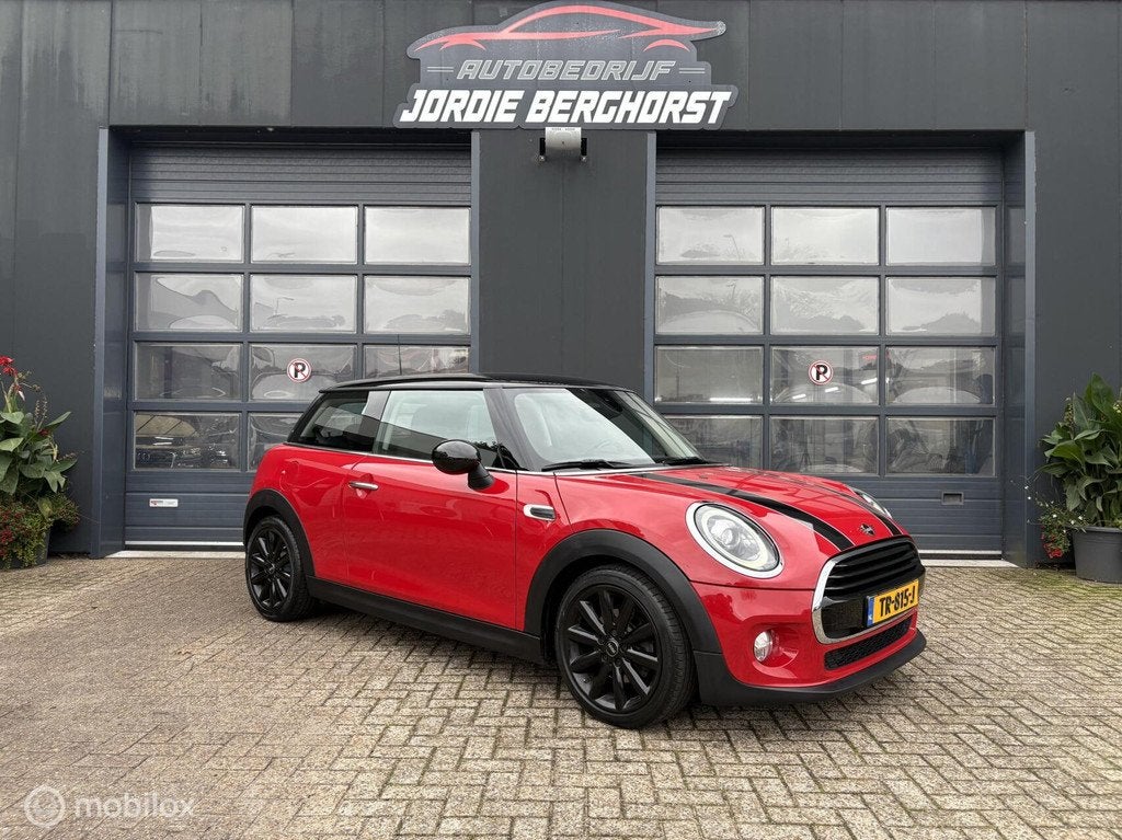Mini Mini 1.5 Cooper Chili Automaat, Auto's, Mini, 136 pk, Gebruikt, Euro 6, Automatische klimaatregeling