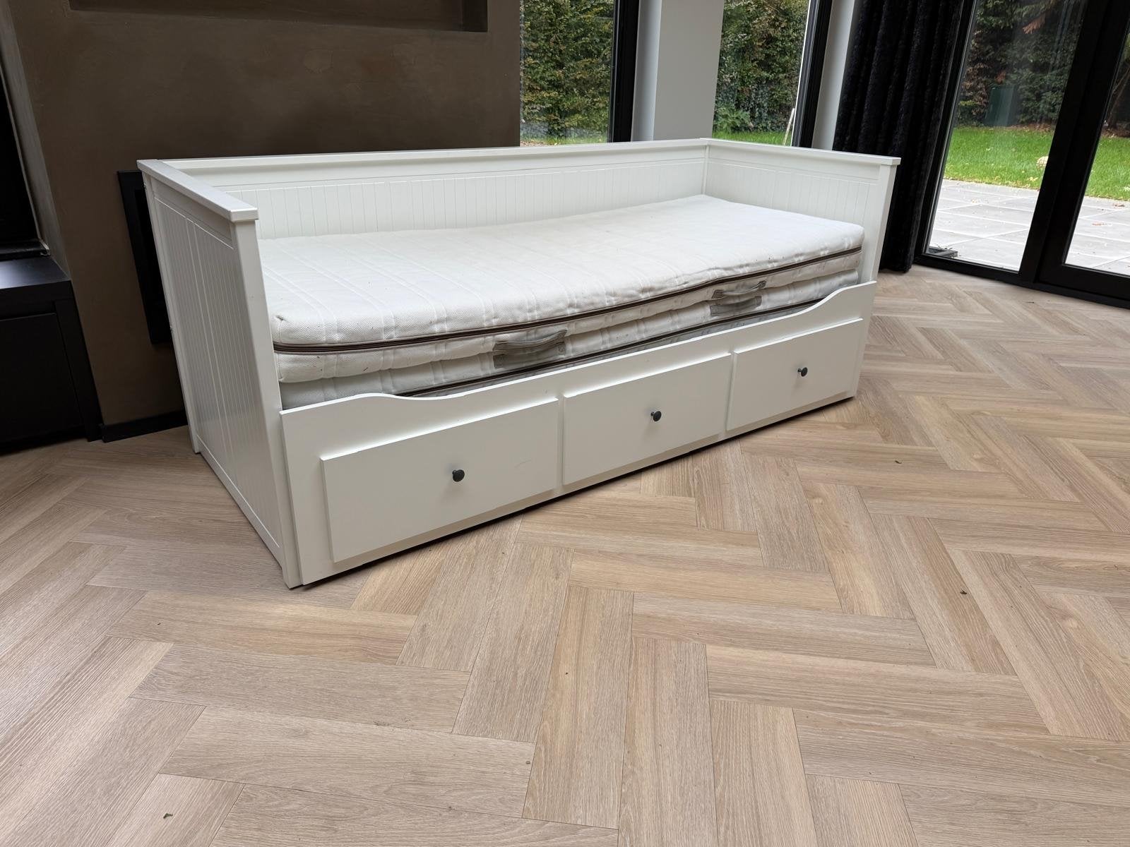 IKEA Hemnes Bedbank met 3 lades en matras, Ophalen, Gebruikt, Wit, Tweepersoons