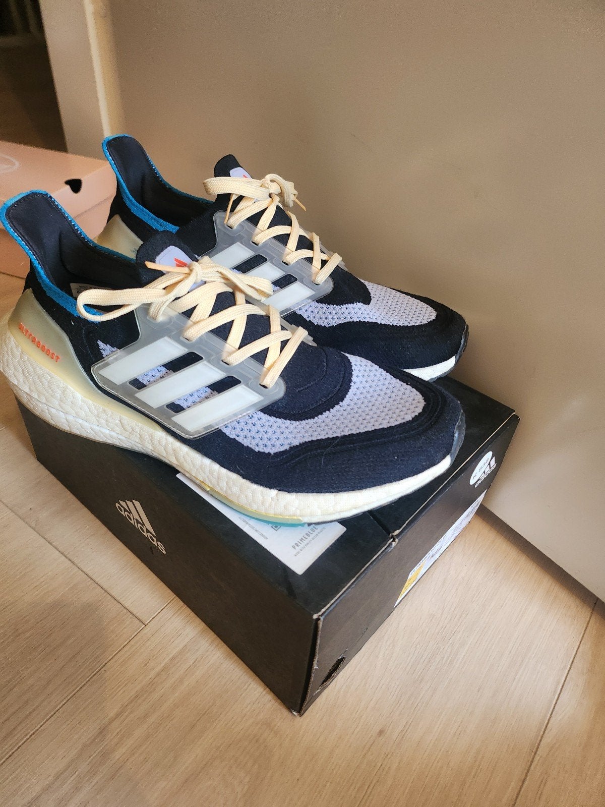 Adidas Ultraboost 21W Dames Hardloopschoenen S23836 40 2/3, Kleding | Dames, Schoenen, Adidas, Nieuw, Ophalen of Verzenden, Sportschoenen