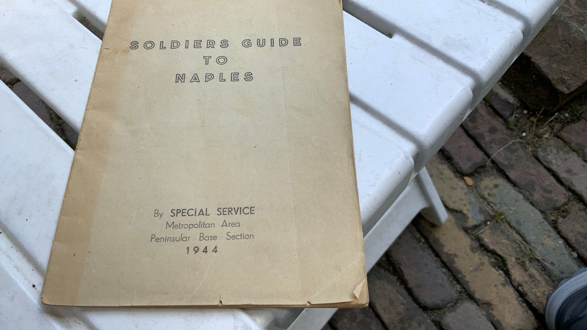 Soldiers guide to Naples 1944, Ophalen of Verzenden
