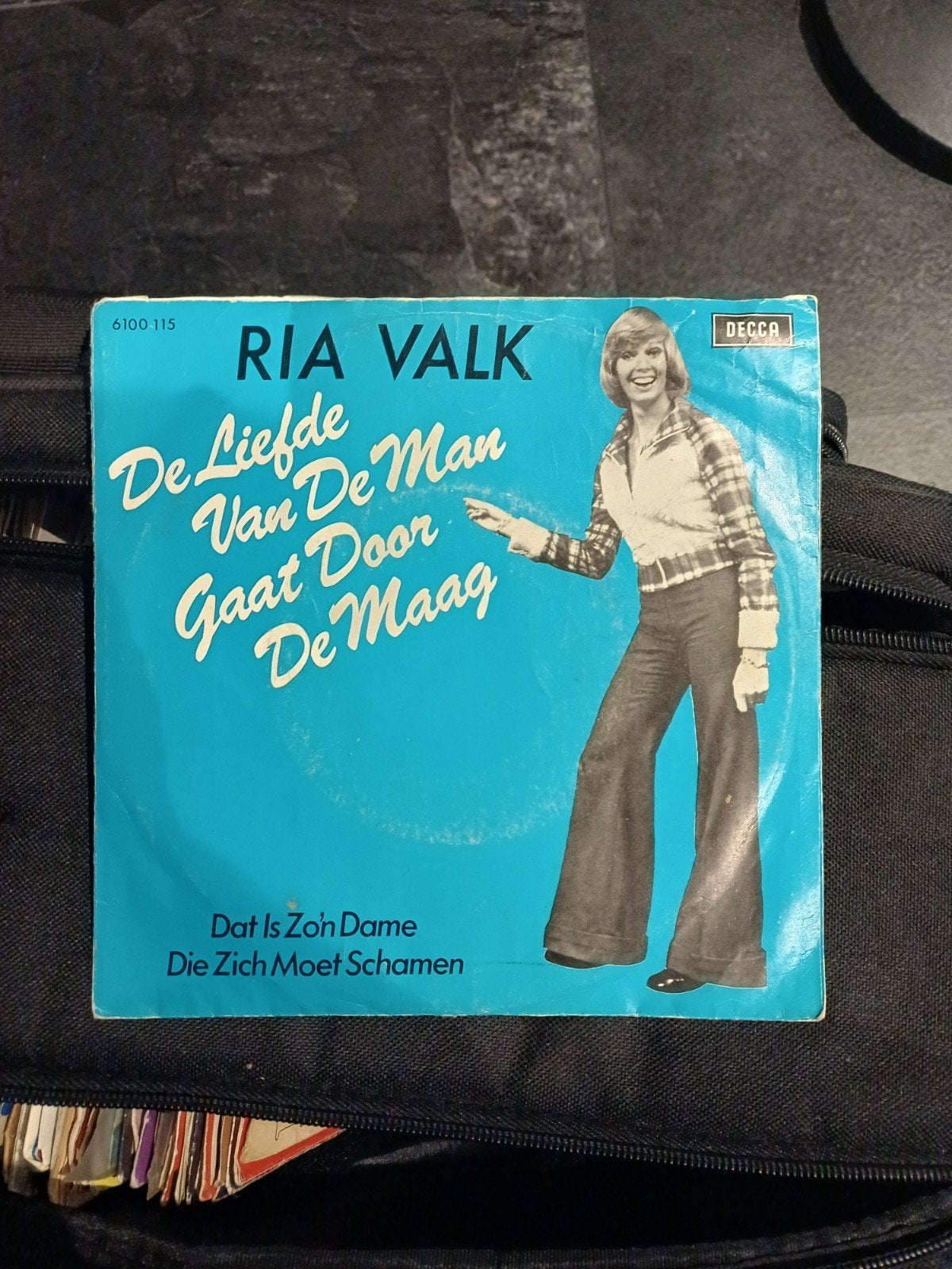 Ria Valk - De Liefde Van De Man Gaat Door De Maag (Single), Gebruikt, 7 inch, Ophalen of Verzenden, EP