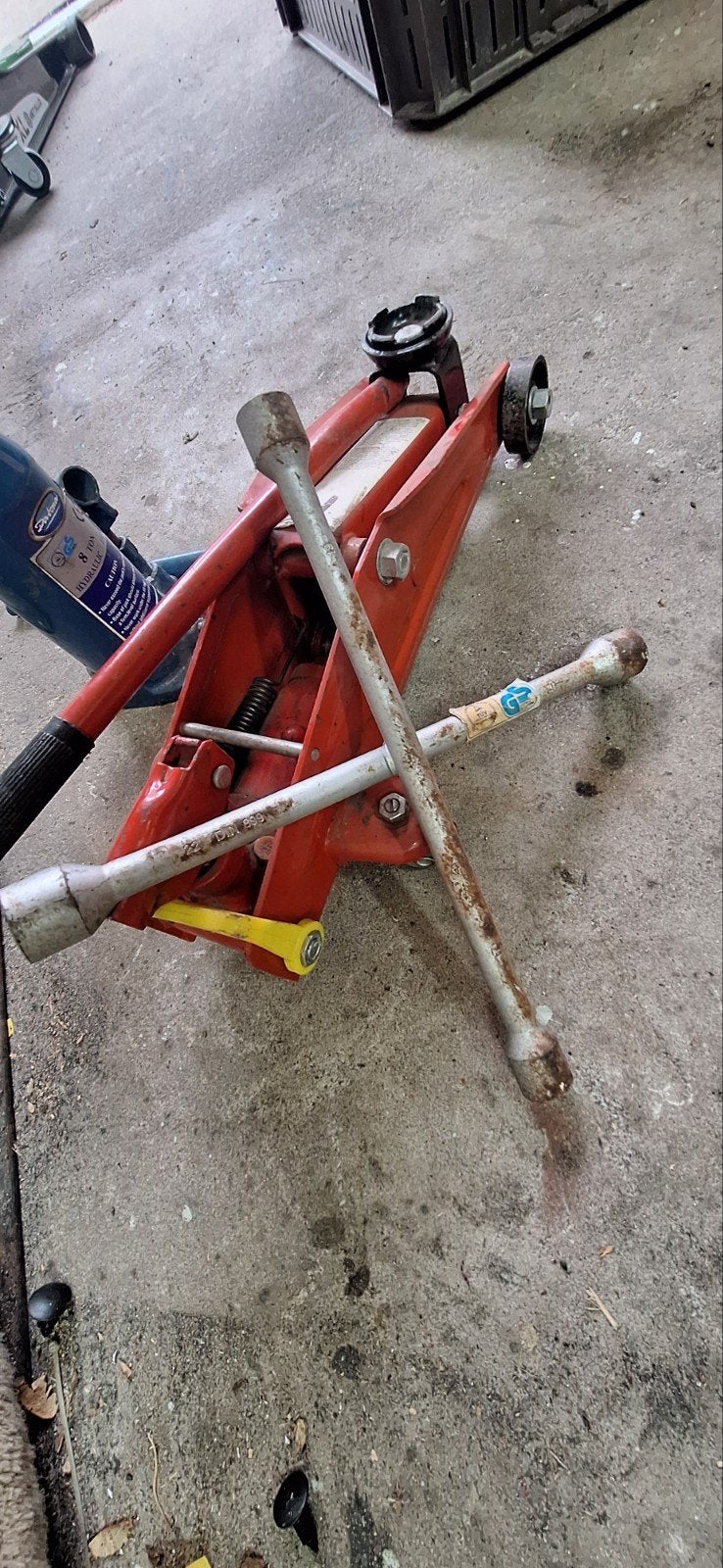 Hydraulische Krik, potkruk ,evenaar , moersleutel, Ophalen, Gebruikt