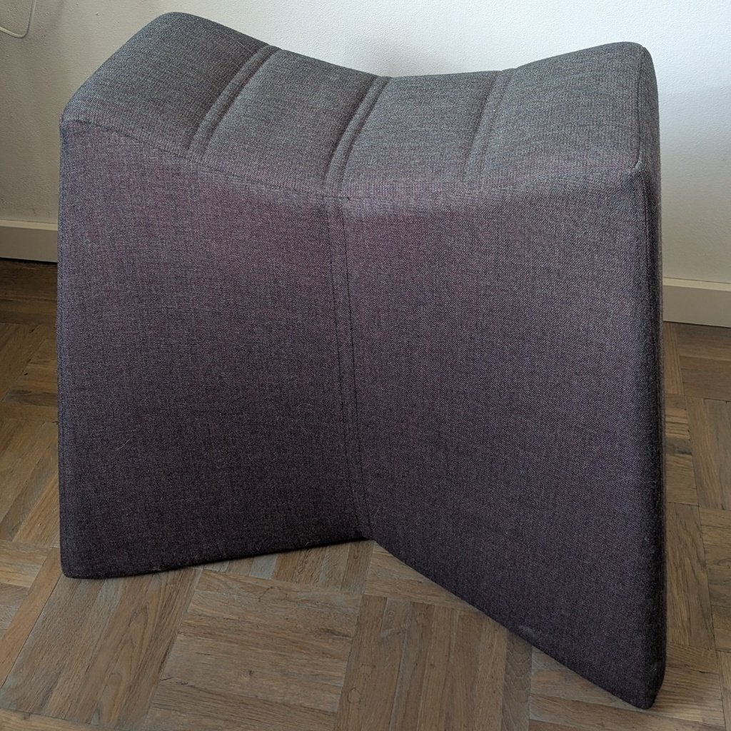Design poef/kruk NaughtOne, Ophalen, Design, 50 tot 75 cm, Zo goed als nieuw