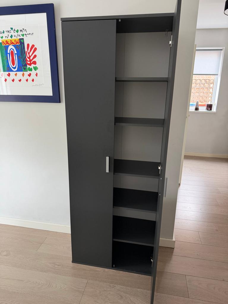 Kast - Kledingkast - t.e.a.b.- bijna gratis, Ophalen, Gebruikt, 100 tot 150 cm, 150 tot 200 cm