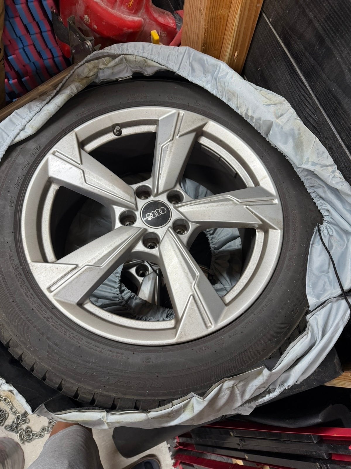Originele Audi A6 Winterset 18 inch 225/55R18, Ophalen, 18 inch, Gebruikt, Banden en Velgen