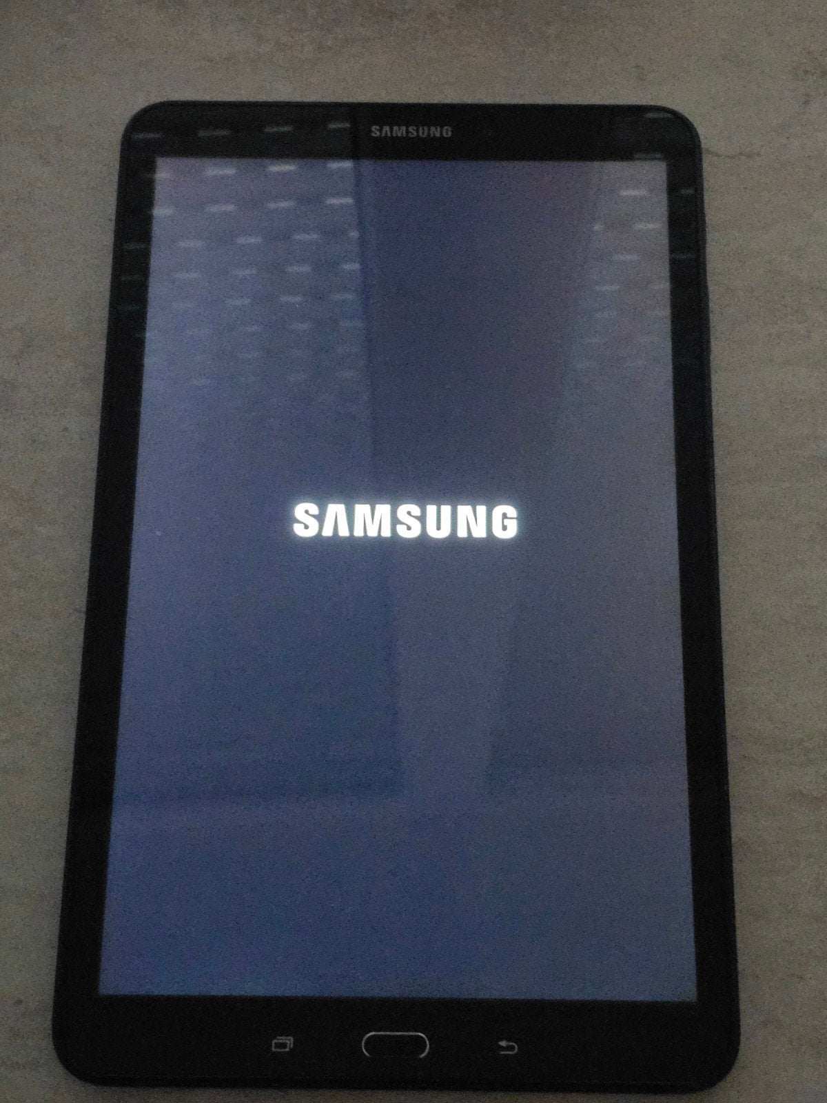 Samsung Galaxy Tab A6 (SM-T580) - Nieuw met opstartprobleem, 10 inch, Ophalen of Verzenden, Samsung, Niet werkend