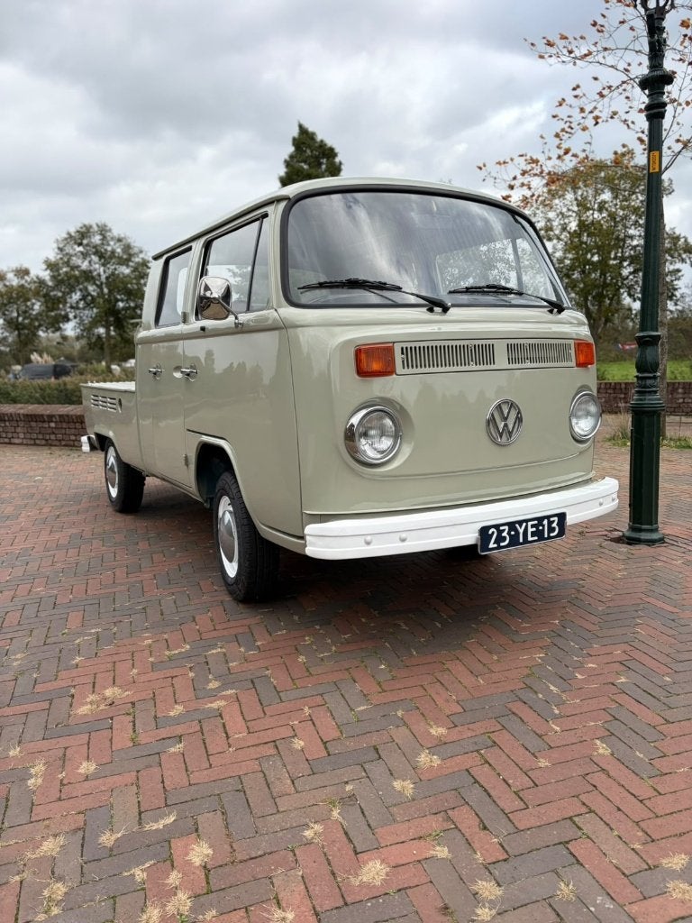 Volkswagen T2 Doka – 1977 – Dubbelcabine, Achterwielaandrijving, Volkswagen, Bruin, Handgeschakeld
