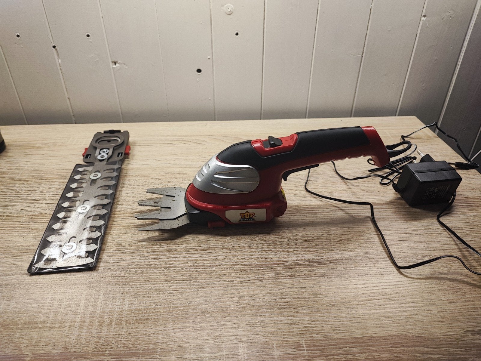 Te koop: TopCraft GBS8050 Li  heggenschaar, Tuin en Terras, Heggenscharen, Verzenden, Zo goed als nieuw, Accu, Topcraft