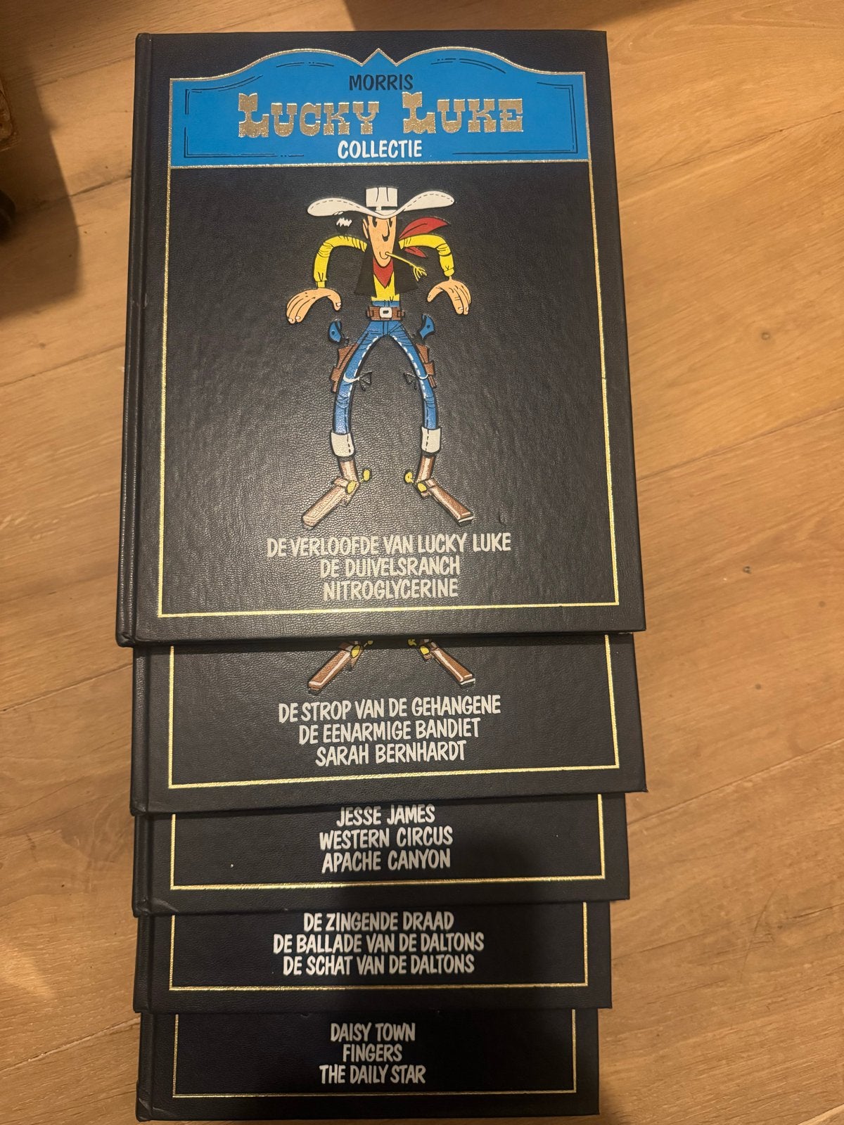 Lucky Luke Collectie - 5 Luxe Boeken, Boeken, Stripboeken, Complete serie of reeks, Ophalen, Zo goed als nieuw