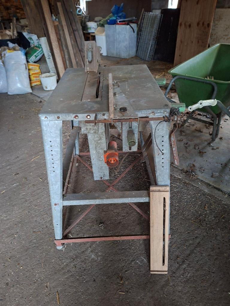 zaagtafel, Ophalen, Gebruikt, Afkortzaag, 30 tot 70 mm