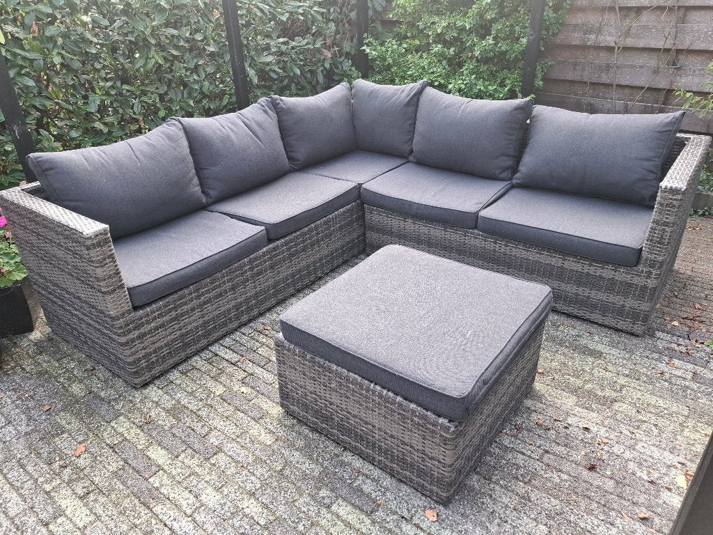 loungeset, 5 zitplaatsen, Kunststof, Gebruikt, Bank