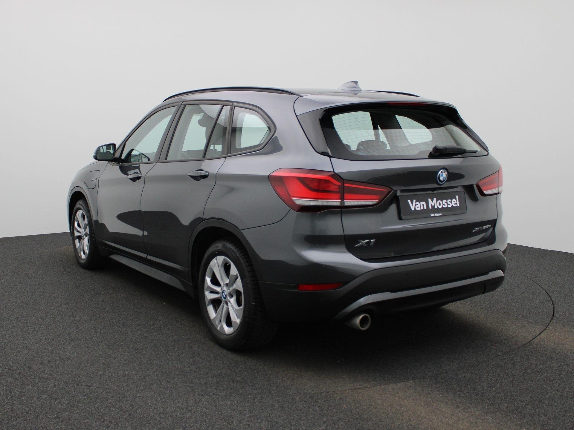 BMW X1 xDrive25e Executive | ACHTERUITRIJCAMERA | NAVIGATIE, Auto's, BMW, 12 maanden, Gebruikt, Automatische klimaatregeling, Plug-in hybride