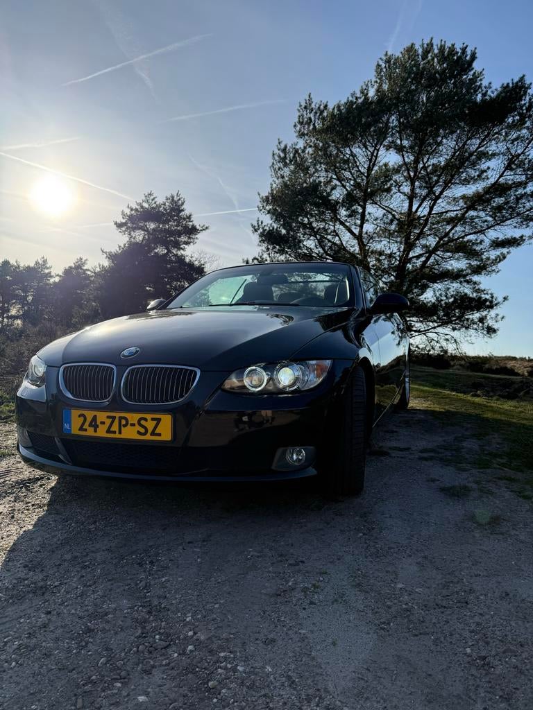 MOET NU WEG- BMW 3-Serie Cabrio E93 M-sport Automaat, Auto's, BMW, Achterwielaandrijving, Euro 6, Cabriolet, 4 stoelen