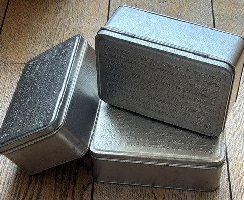 Douwe Egberts 3x zilverkleurig blik - 2000 - 19.5x13x7cm, Ophalen of Verzenden, Zo goed als nieuw, Overige, Douwe Egberts