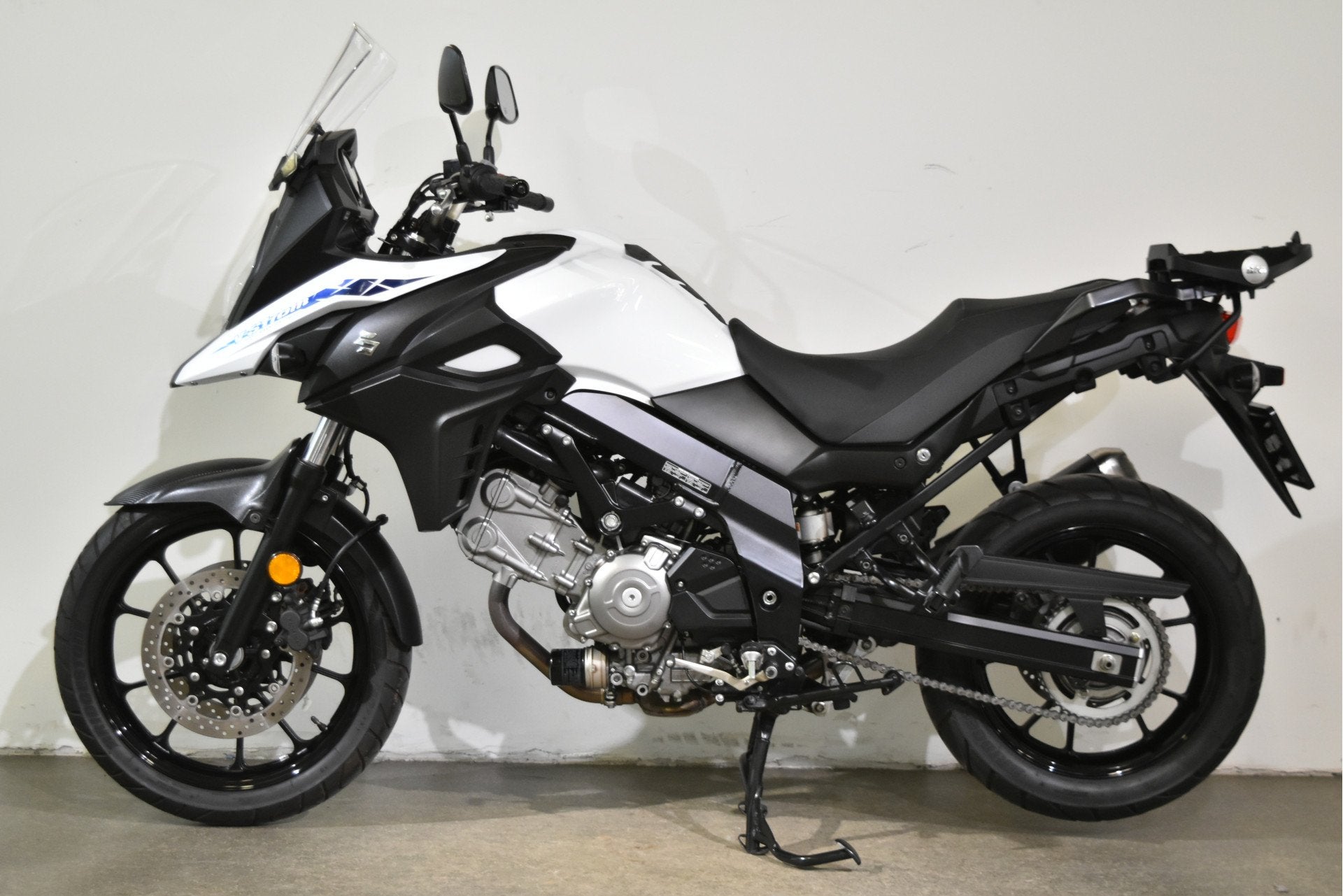 Suzuki V-STROM 650 (bj 2023), Motoren, Motoren | Suzuki, Bedrijf, Meer dan 35 kW, Overig, Peter@motoportalmere.nl