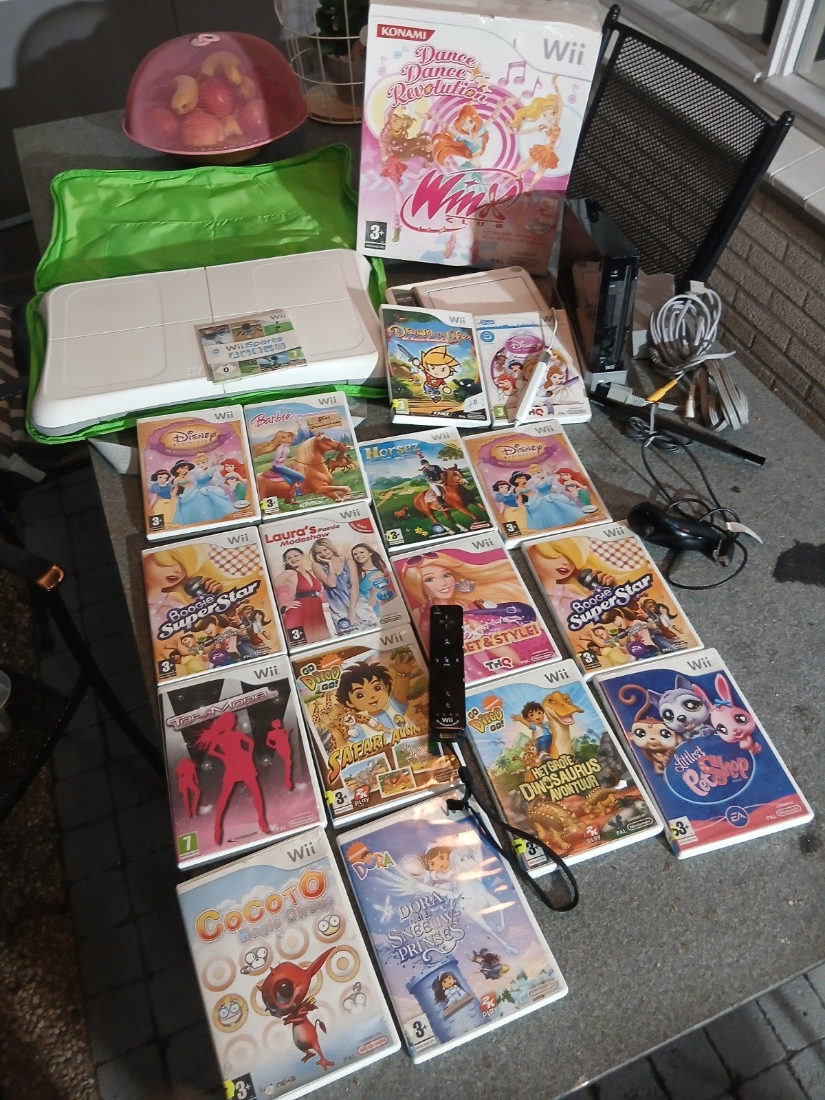 Wii met veel extra's - Perfect verjaardagscadeau!, Ophalen of Verzenden, Gebruikt, Met 1 controller, Met games