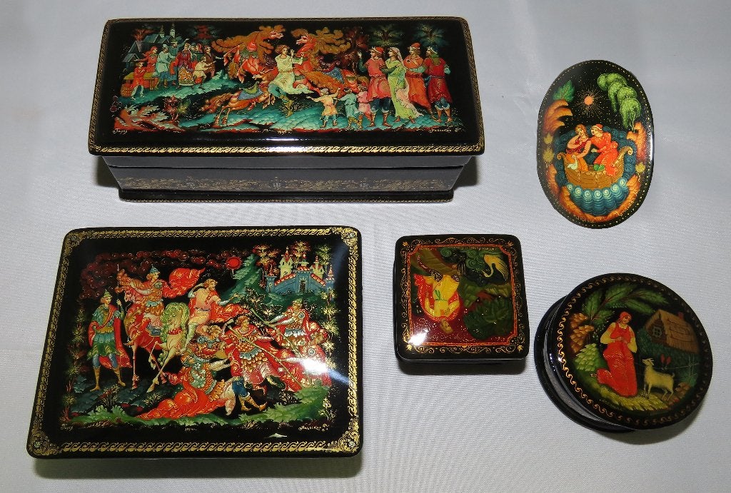 Russische beschilderde lak dozen, Palekh, 5x, Overige herkomsten, Verzenden, Doos, Handgemaakt