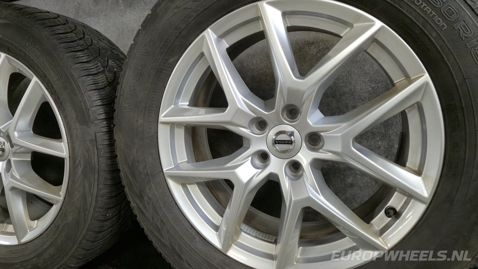 18 inch Volvo XC60 XC90 velgen winterbanden 31423851, 18 inch, Gebruikt, -, -